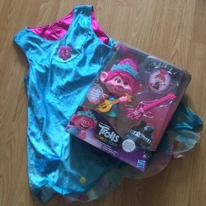 Trolls Outfit and Doll set- Trolls World Tour